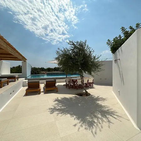 Alio Naxos Luxury Suites Agios Georgios  Exterior photo
