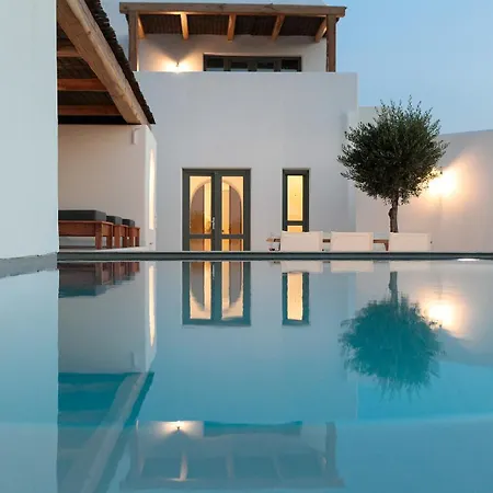 Alio Naxos Luxury Suites Agios Georgios  Exterior photo