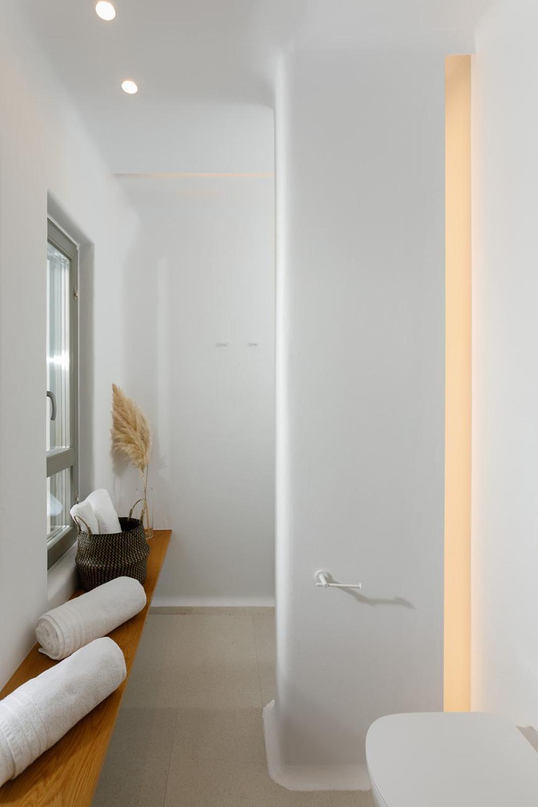 Alio Naxos Luxury